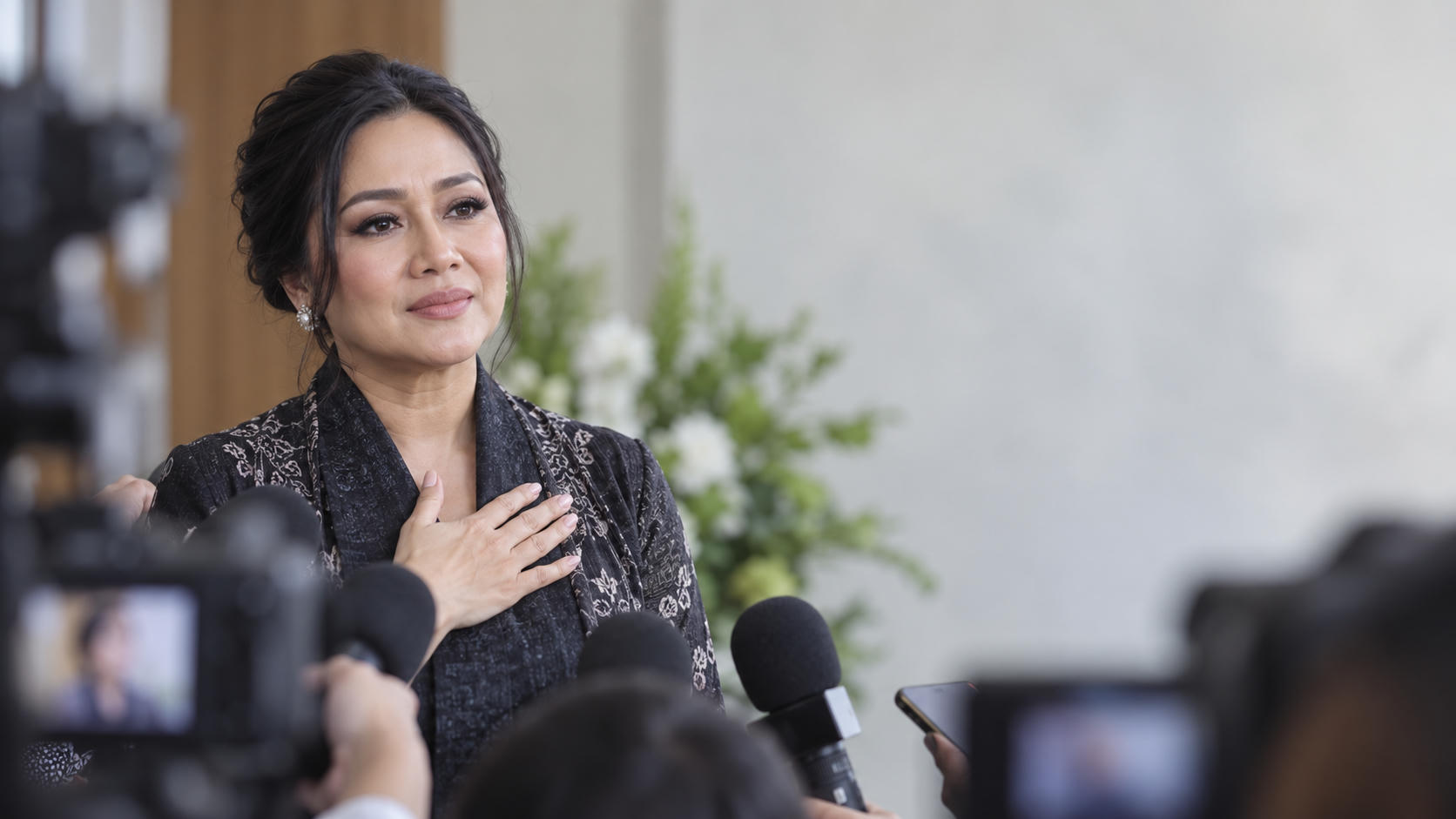Dewi Gita Tanggapi Isu dengan Ungkapan “Maafkan”