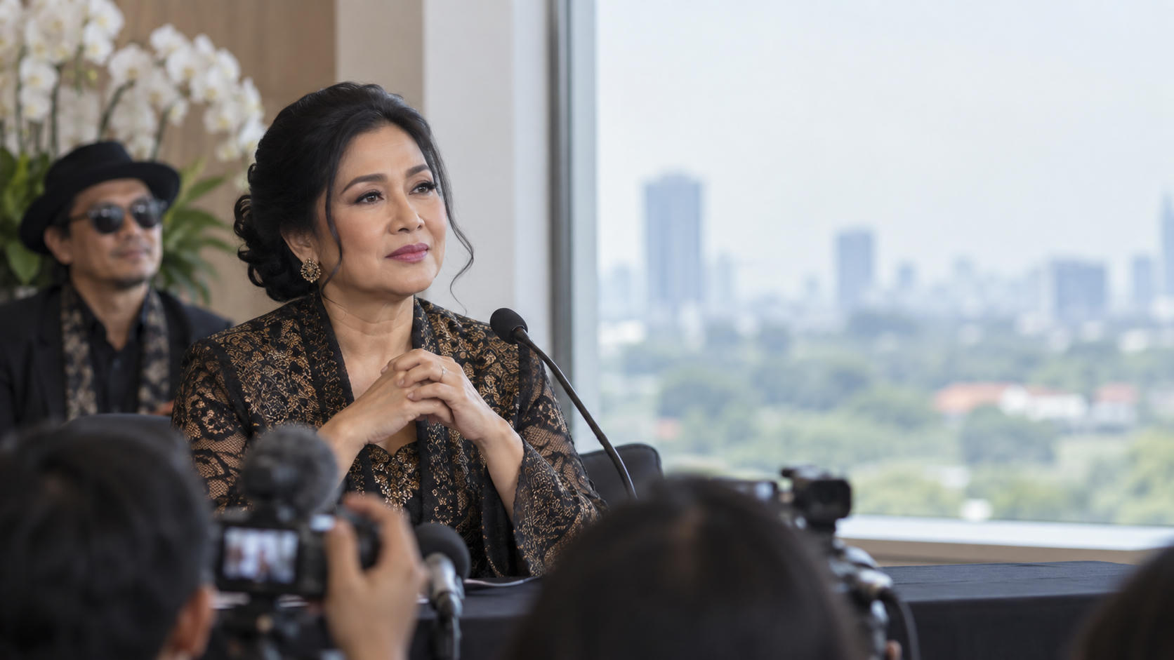 Dewi Gita Tanggapi Rumor Perselingkuhan Andre Taulany