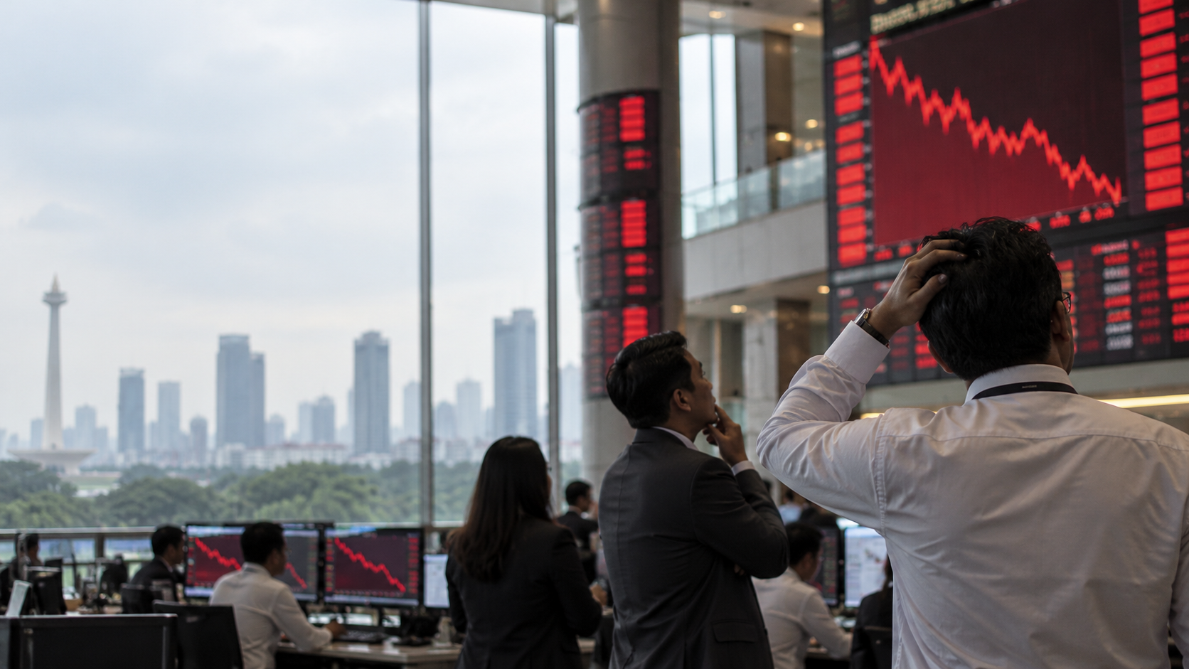 IHSG Jatuh 11% Setelah Trading Halt