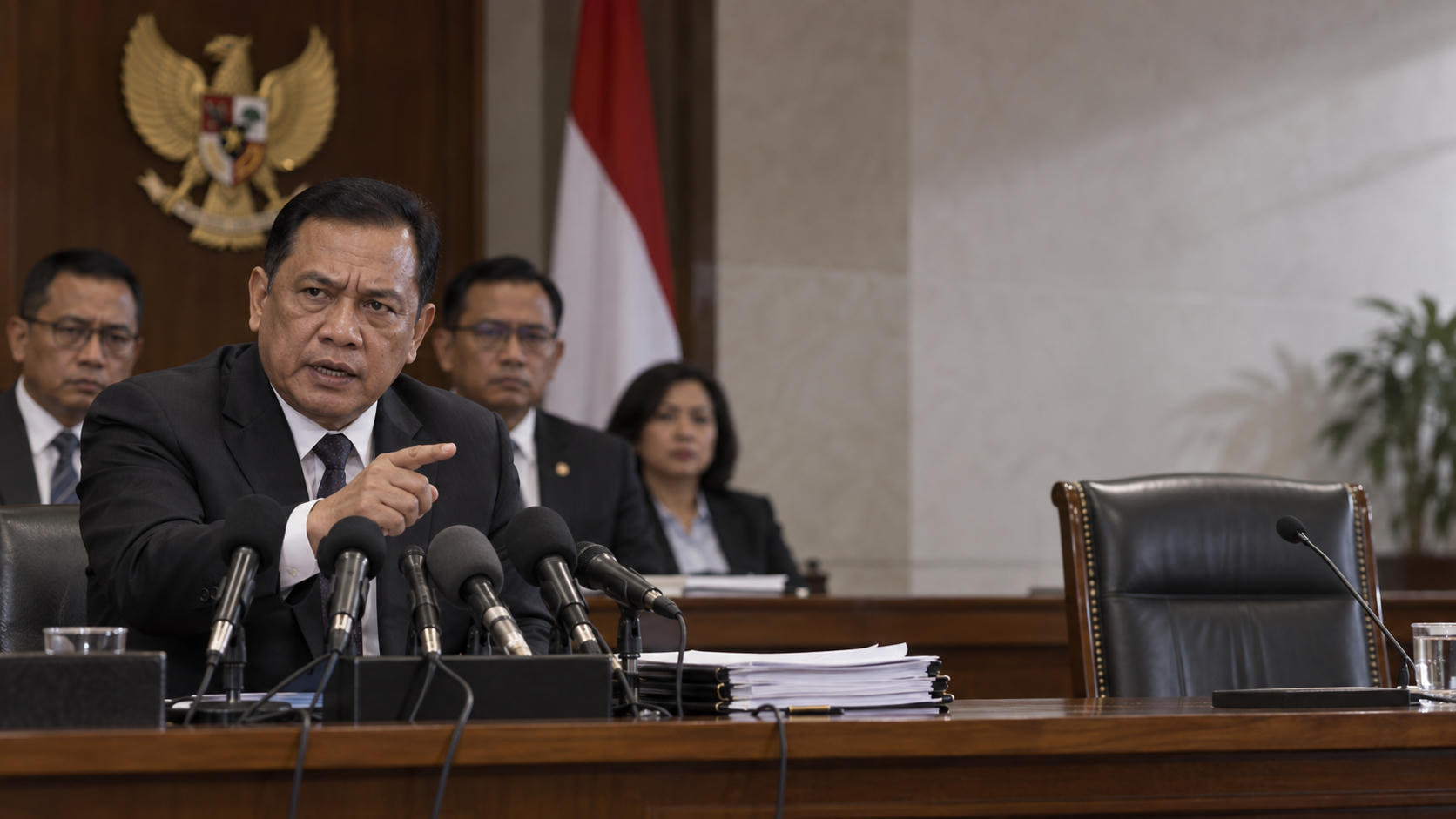 Ketua KPK Sentil Nusron Wahid soal Ketidakhadiran