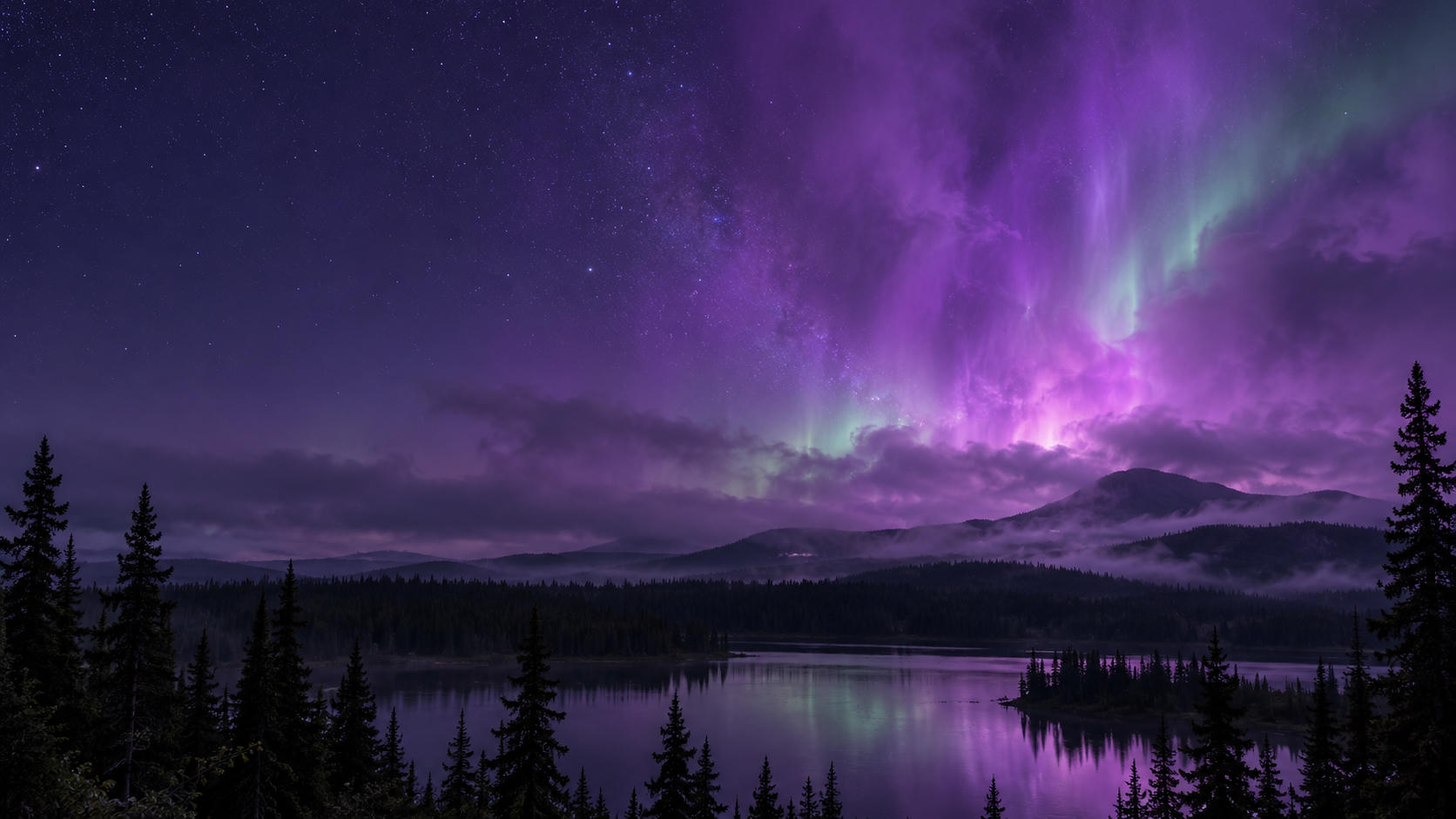 Misteri Kabut Ungu: Aurora Langka atau Fenomena Lain?