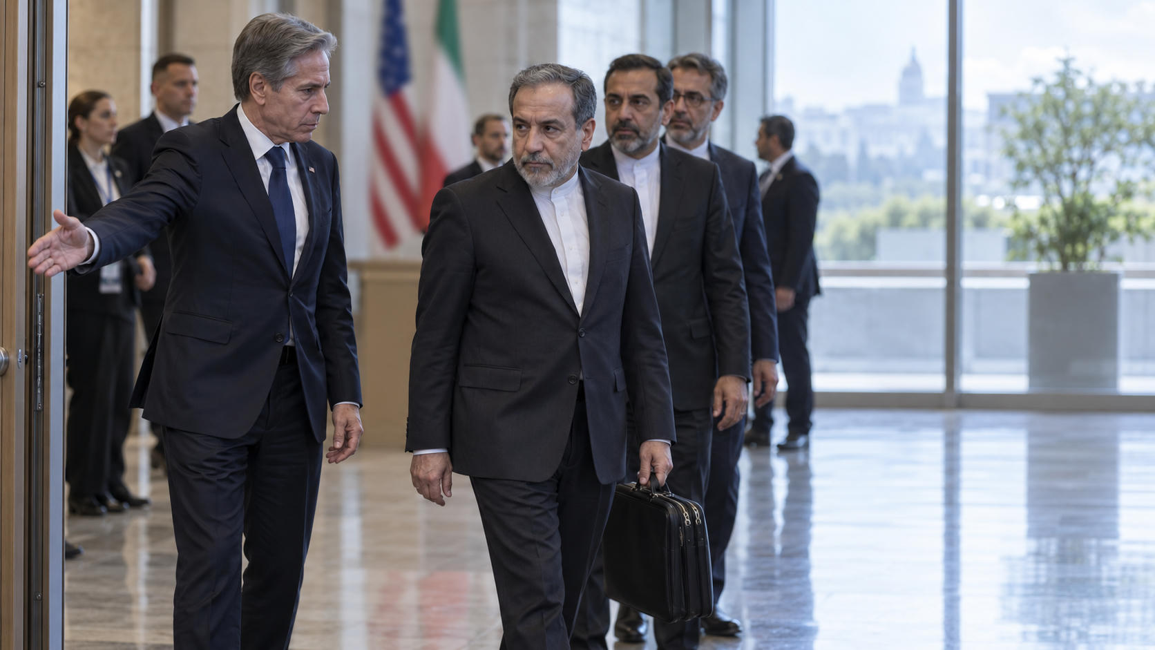 Negosiasi AS–Iran Buntu, Rubio Disebut Usir Araghchi