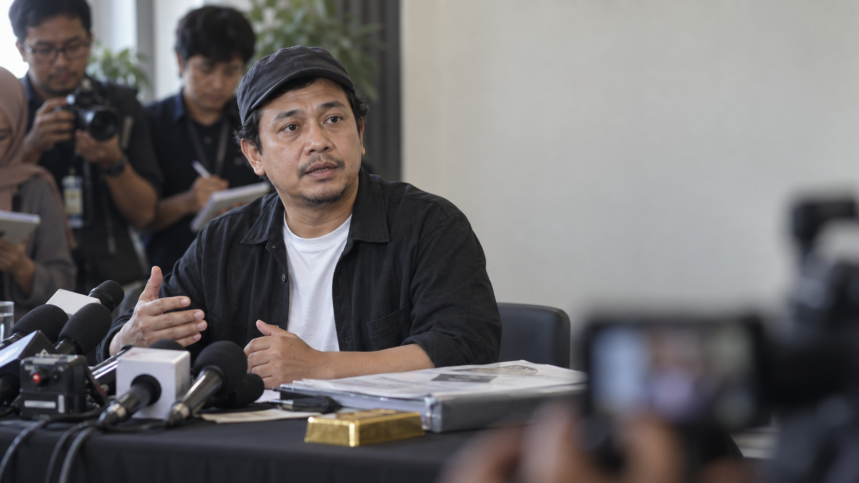 Nopek Novian Klarifikasi Dugaan Investasi Emas Rp25 Miliar