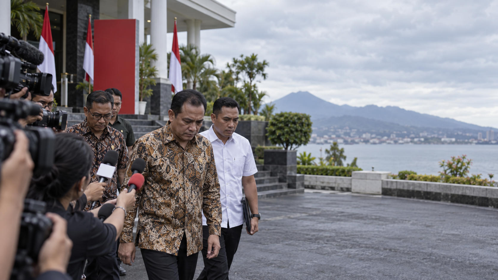 PDIP Tegaskan Bupati Boltara Sirajudin Bukan Kader