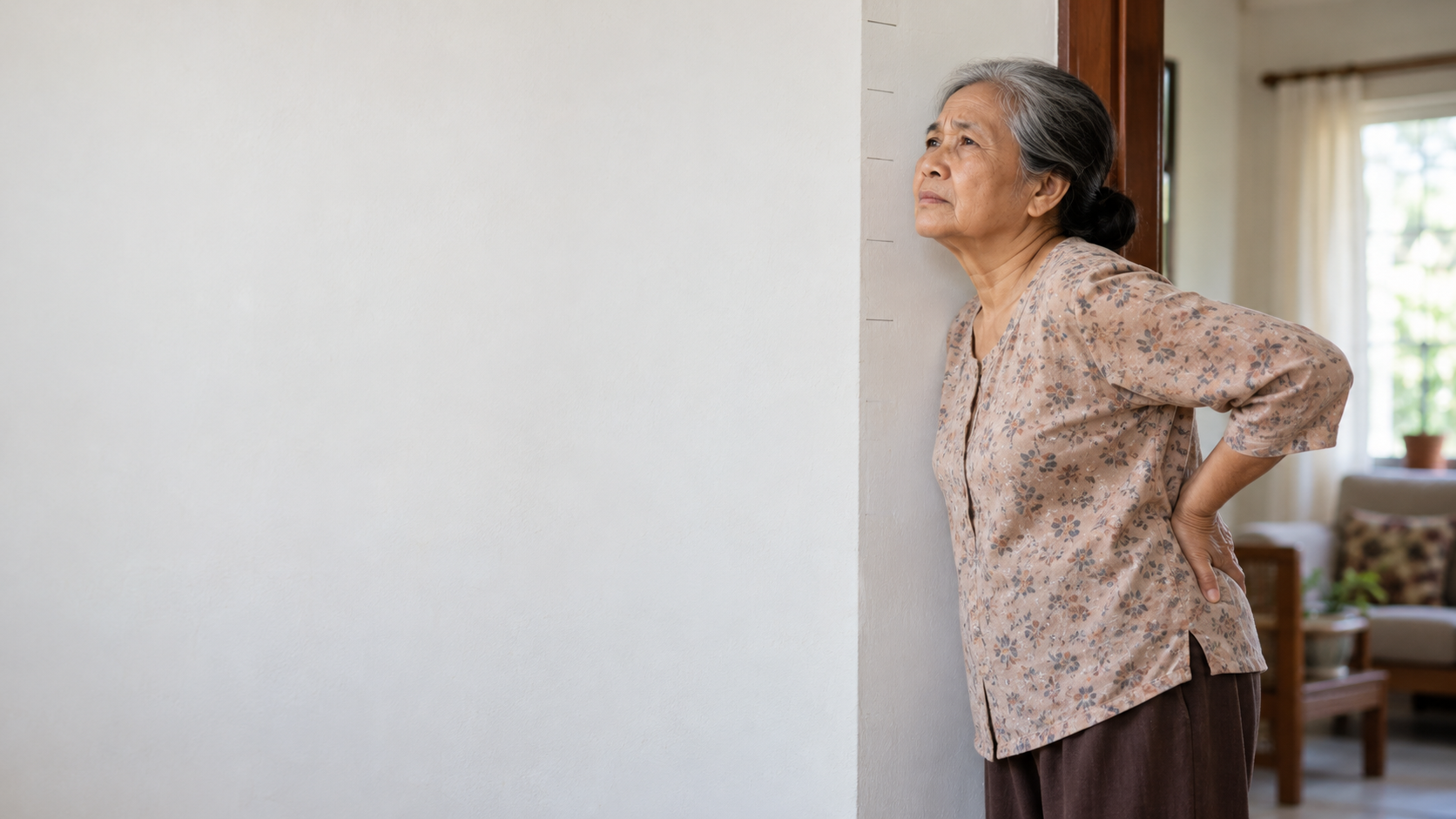 Tinggi Badan Menyusut: Tanda Osteoporosis?